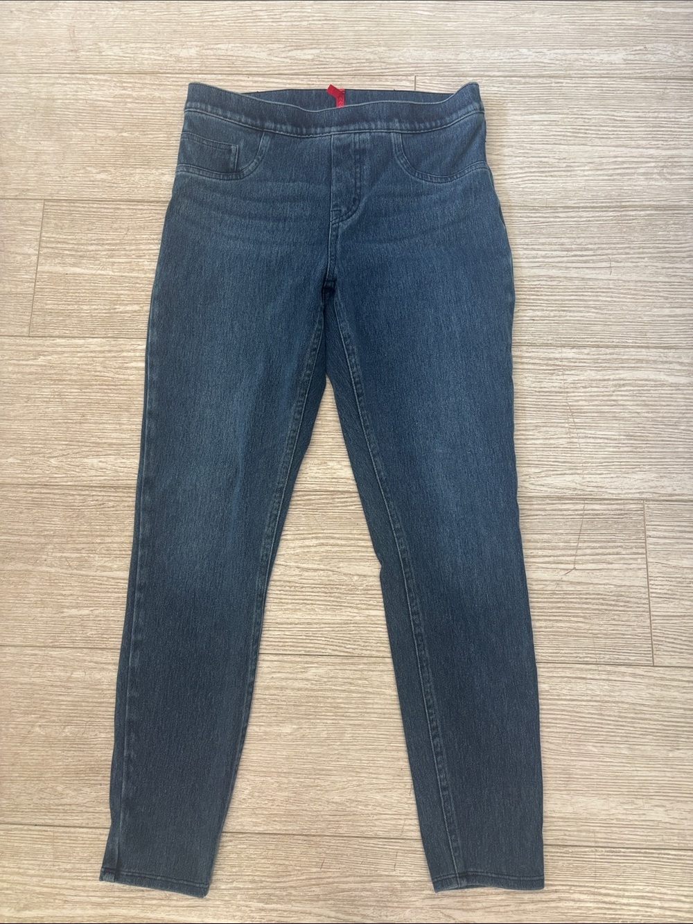 SPANX Women's Pull On Dark Wash Stretch Denim Legging Jegging Jeans size Medium